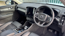 Volvo XC40 2.0 B4P Ultra Dark 5dr Auto Petrol Estate